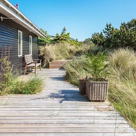 Holiday home Secluded Dune Retreat-by Traum