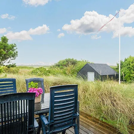 Holiday home Secluded Dune Retreat-by Traum